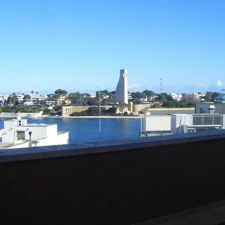 Fontanella Deluxe Apartamento *