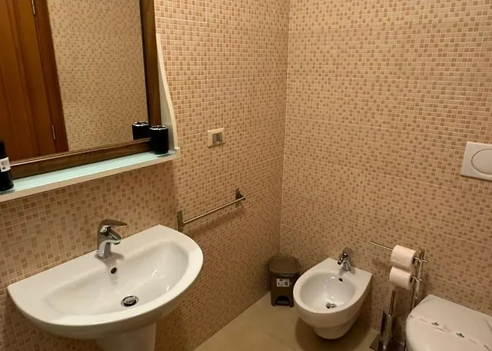 Fontanella Deluxe דירה *