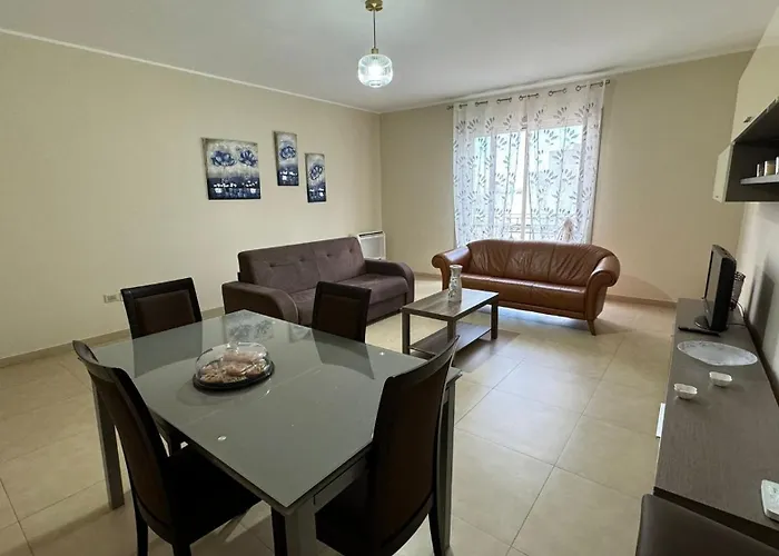 Fontanella Deluxe דירה *