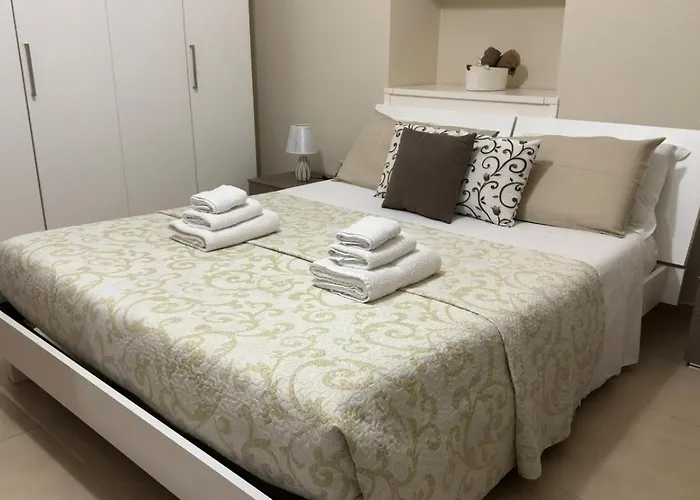 Fontanella Deluxe דירה